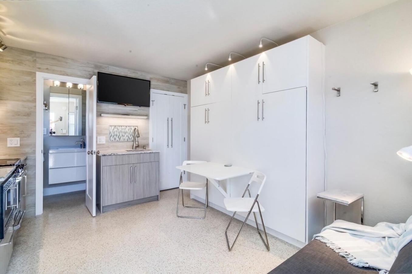Boutique Vacation Rental Complex At Beach Cocoa Beach Bagian luar foto