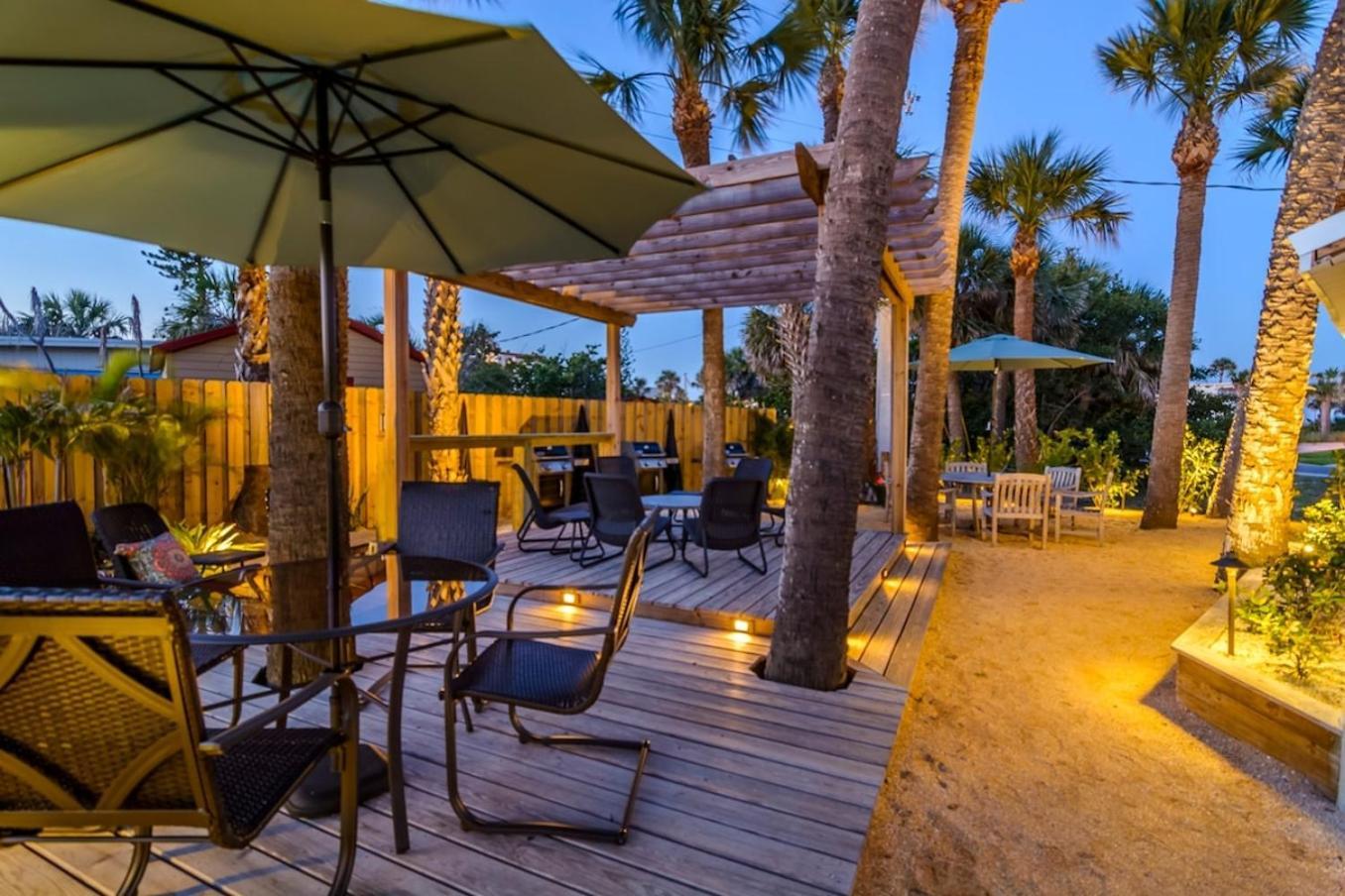 Boutique Vacation Rental Complex At Beach Cocoa Beach Bagian luar foto