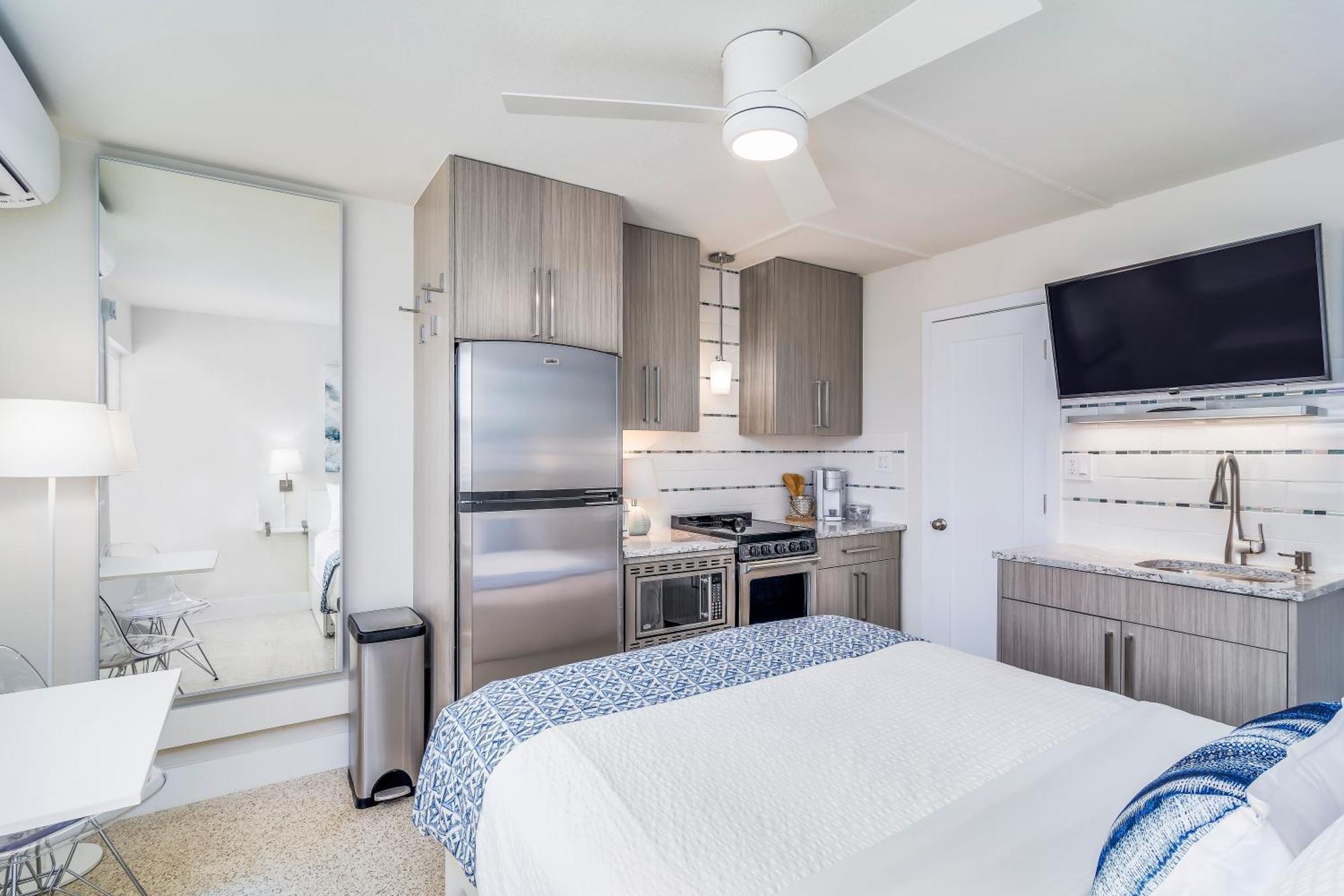 Boutique Vacation Rental Complex At Beach Cocoa Beach Bagian luar foto