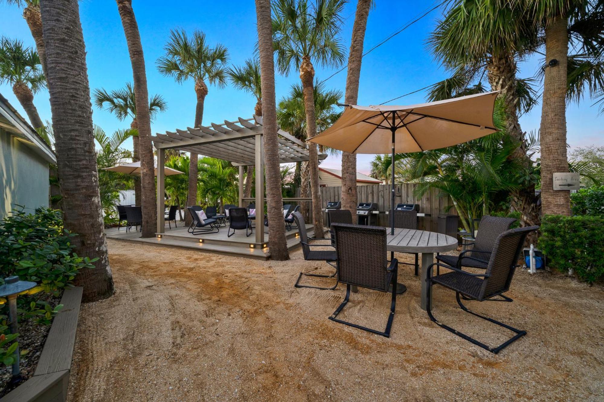 Boutique Vacation Rental Complex At Beach Cocoa Beach Bagian luar foto
