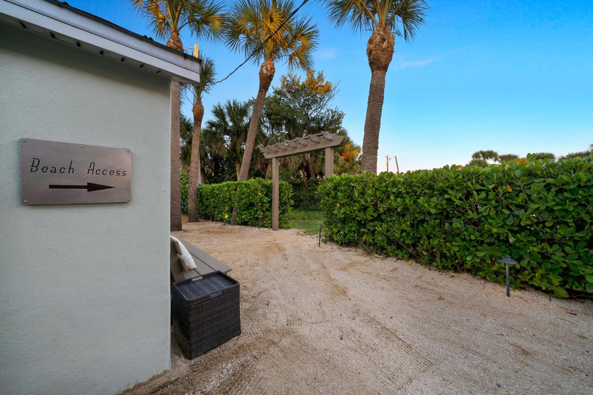Boutique Vacation Rental Complex At Beach Cocoa Beach Bagian luar foto