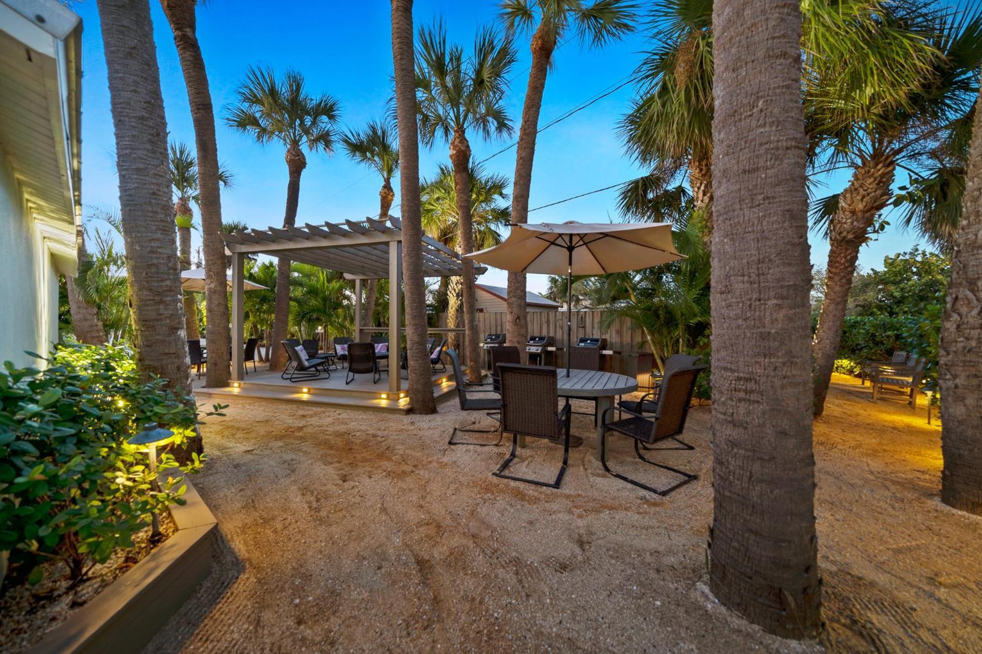 Boutique Vacation Rental Complex At Beach Cocoa Beach Bagian luar foto